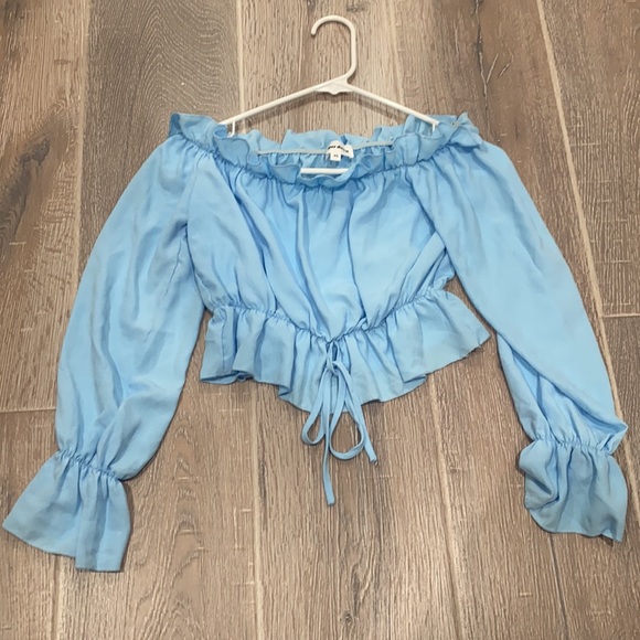 Superdown Off Shoulder Top - Picture 5 of 5